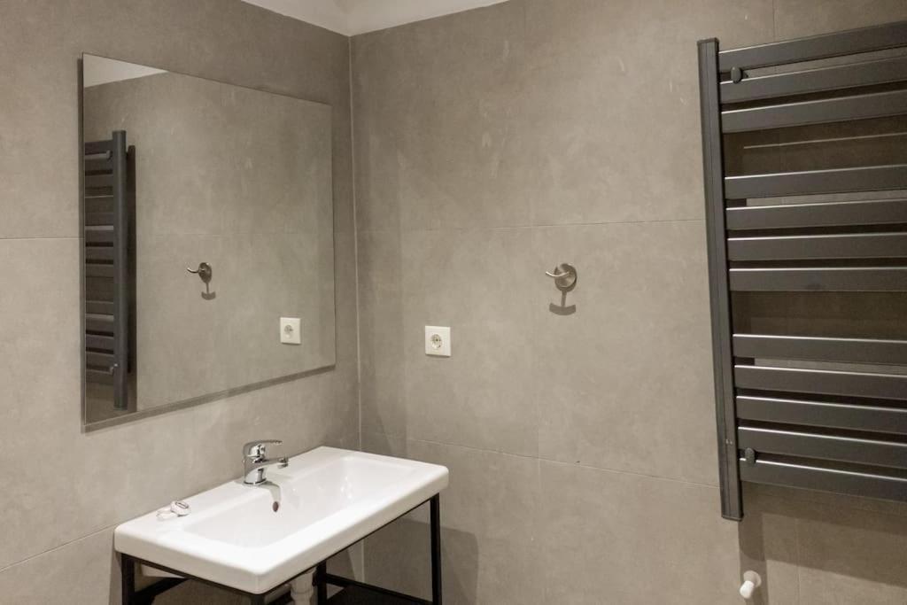Elegant Apartment Салоники Экстерьер фото